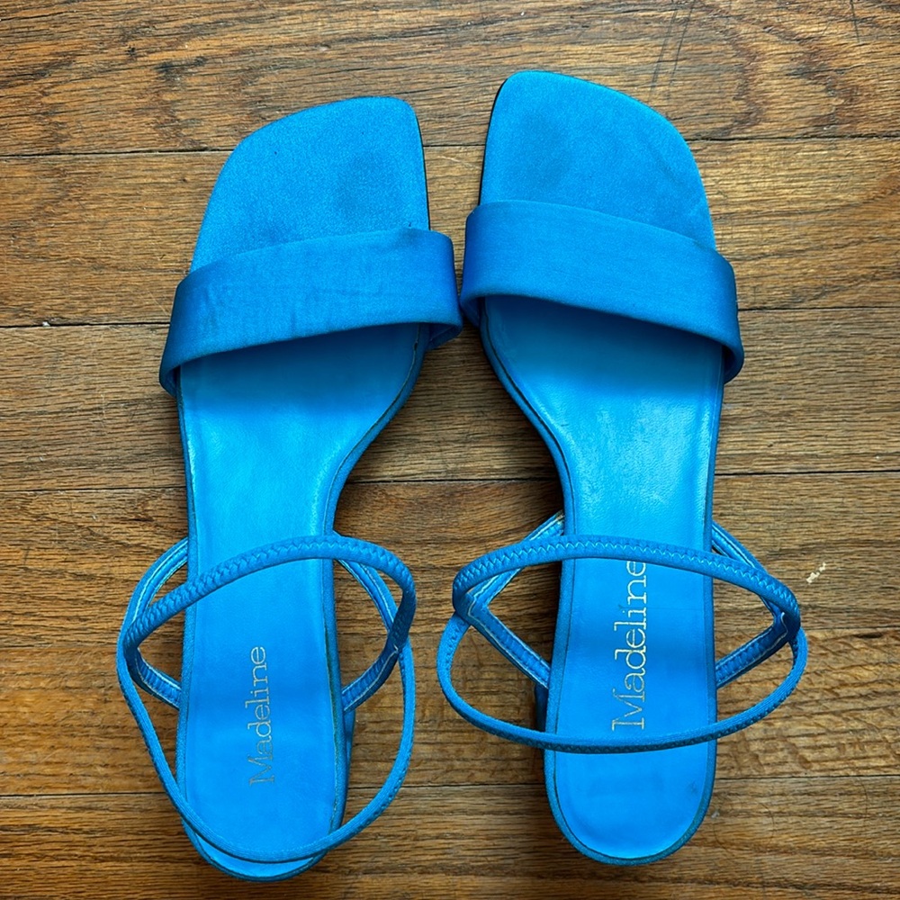 Blue kitten heels